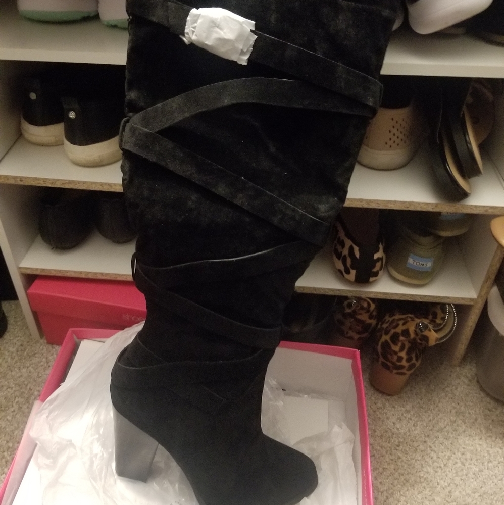 Shoe dazzle black heeled over the knee faux suede